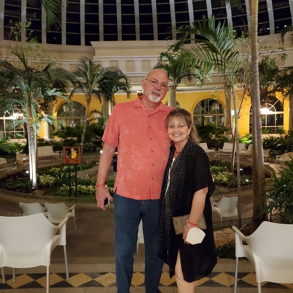 Meet your Posher - Picture 5 of 12